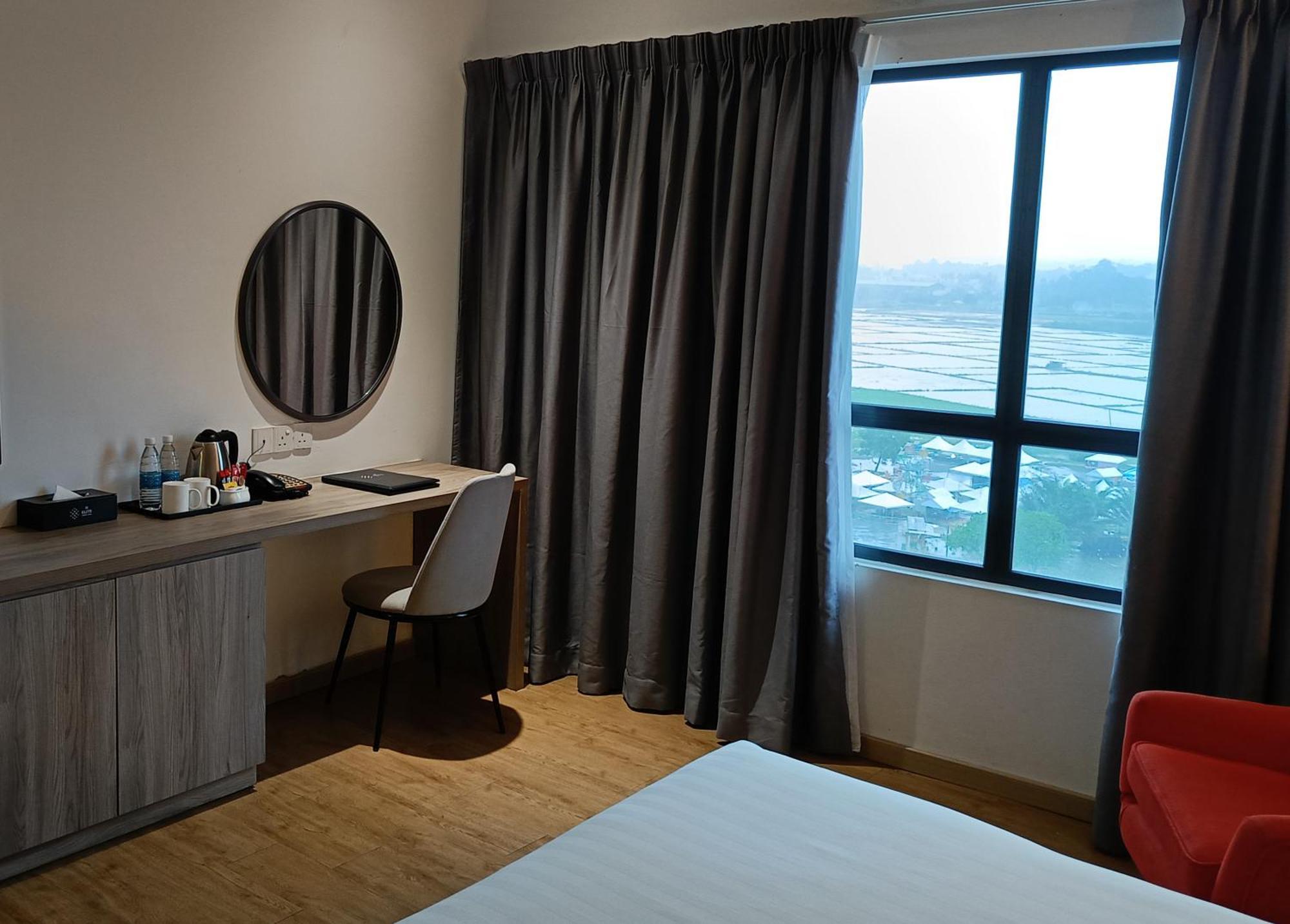 H Elite Design Hotel Kota Bharu Dış mekan fotoğraf